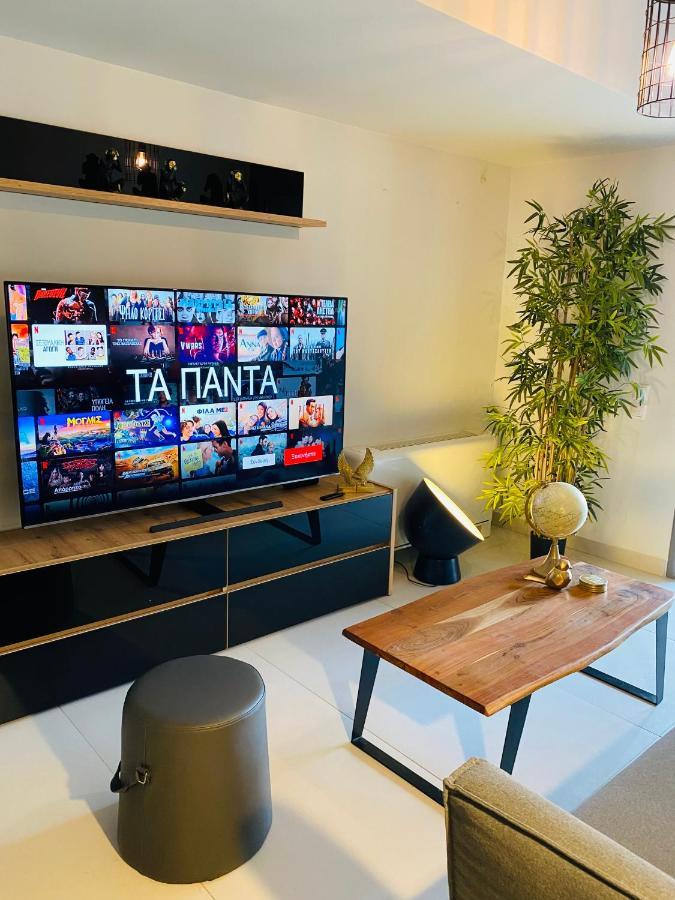 New 2Bd Aprt With Shared Rooftop Pool E2 아테네 외부 사진