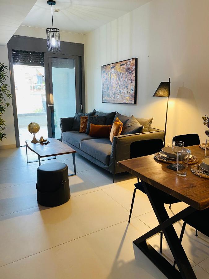 New 2Bd Aprt With Shared Rooftop Pool E2 아테네 외부 사진