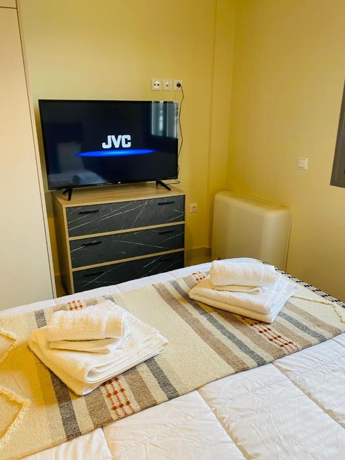 New 2Bd Aprt With Shared Rooftop Pool E2 아테네 외부 사진